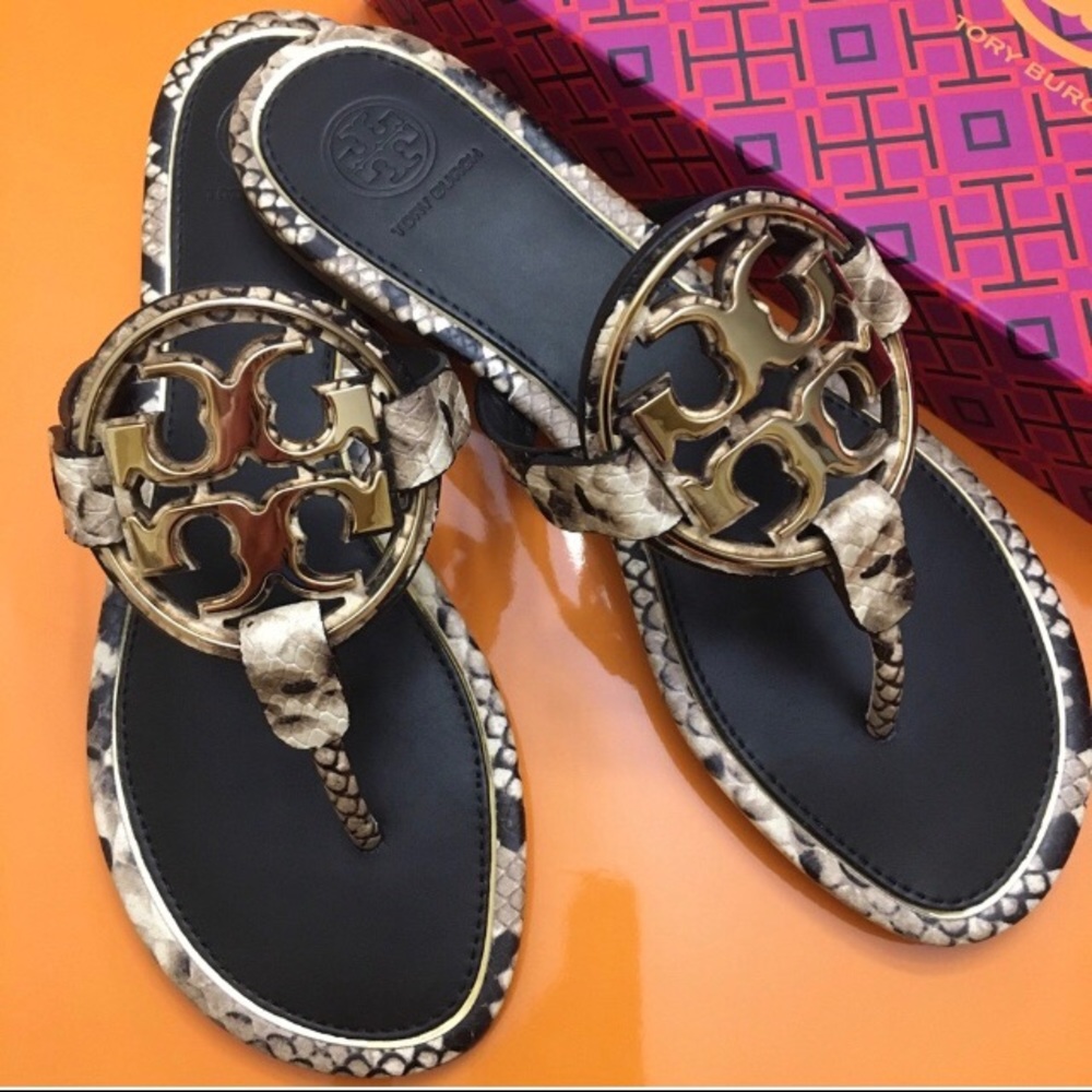SOLD‼️ on Ⓜ️ercar Tory Burch Metal Miller  Sandals
